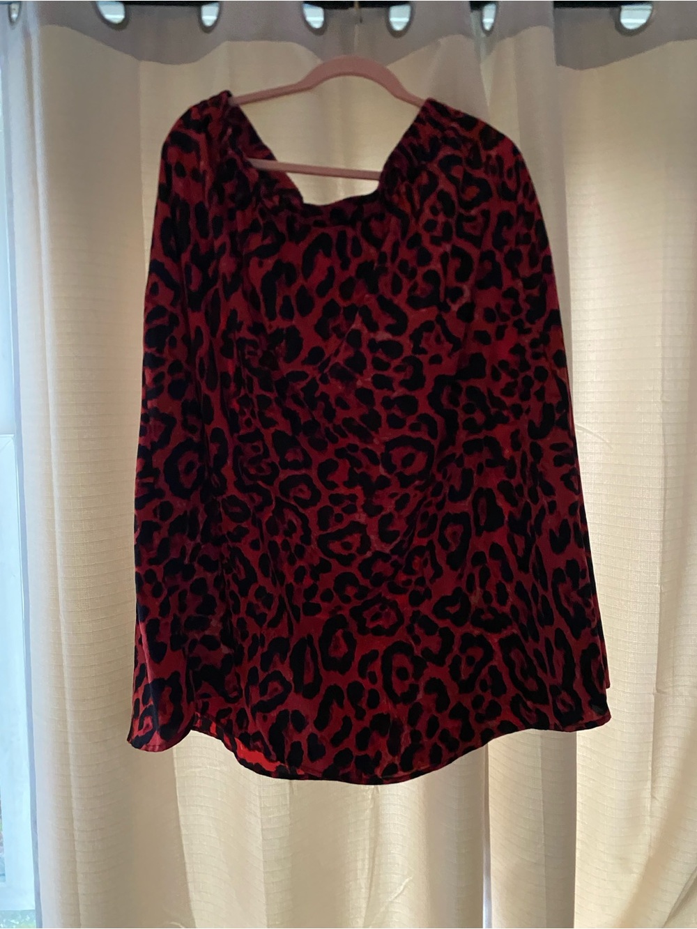 SHEIN Red and Black Leopard Print Skirt